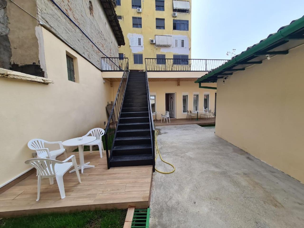 Tirana Center Apartaments Eksteriør billede