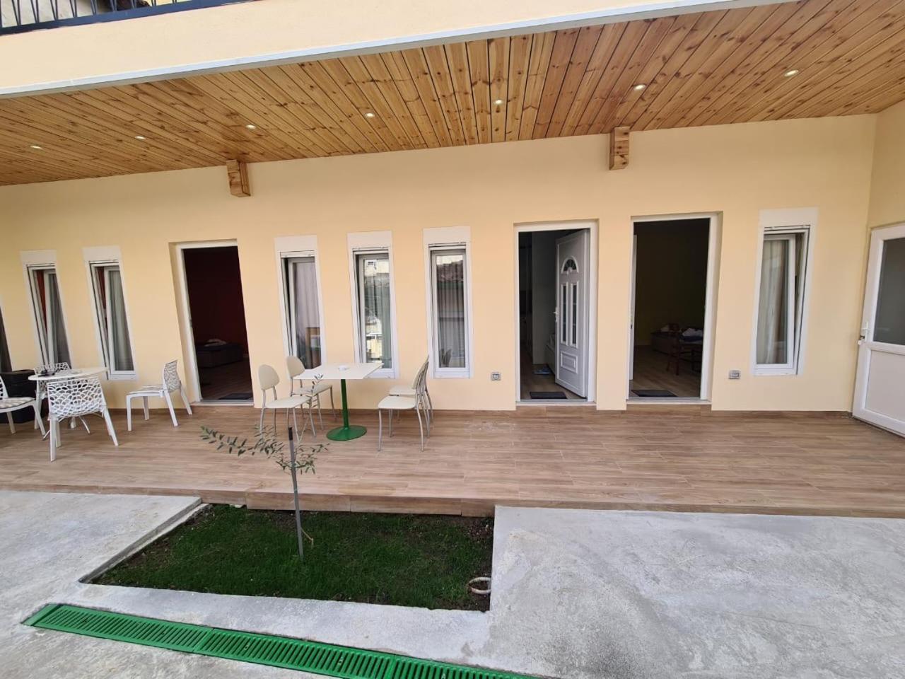 Tirana Center Apartaments Eksteriør billede