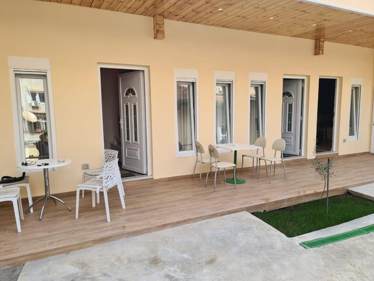 Tirana Center Apartaments Eksteriør billede