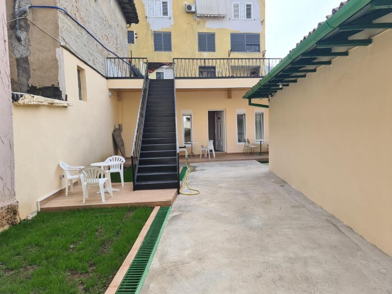Tirana Center Apartaments Eksteriør billede