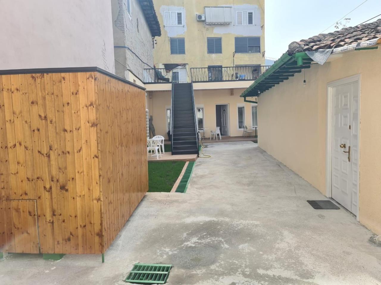 Tirana Center Apartaments Eksteriør billede