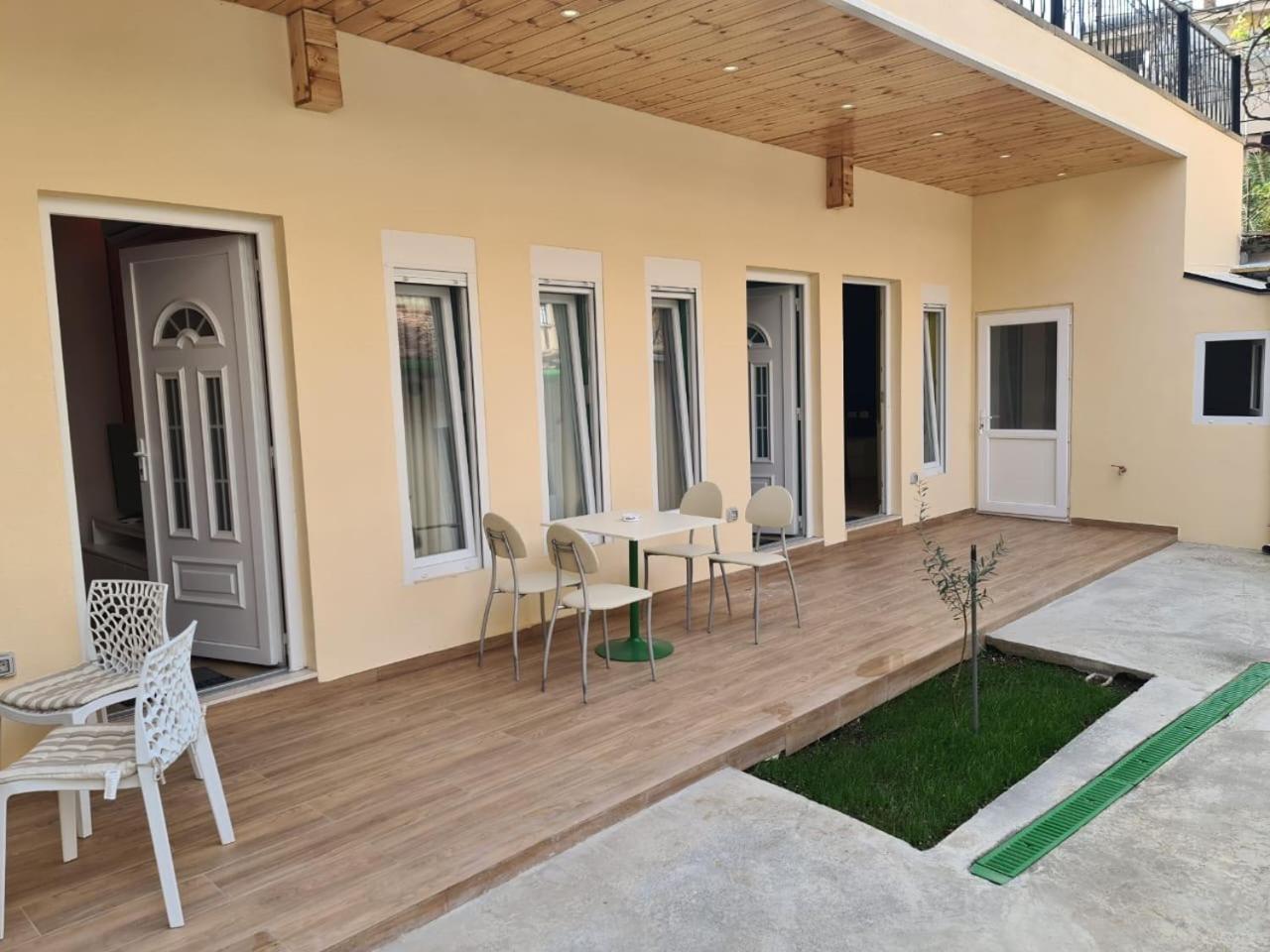 Tirana Center Apartaments Eksteriør billede